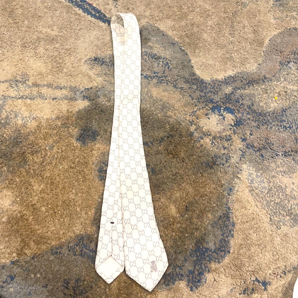 Toddler gucci tie authentic
